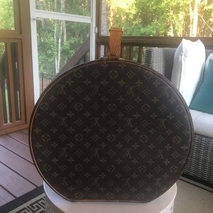 Vintage Louis Vuitton Hat Box